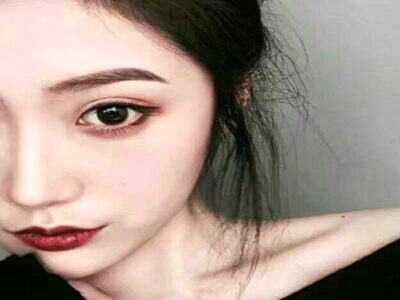 白丝脚底板都是浓浓的精华液,足部护理新宠，丝滑体验升级